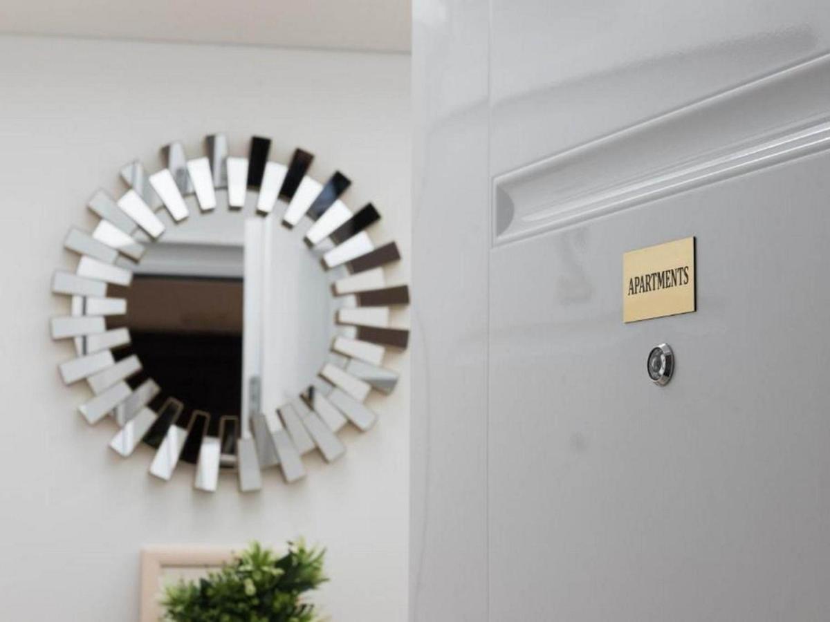 Apartments C-Enter Загреб Екстериор снимка