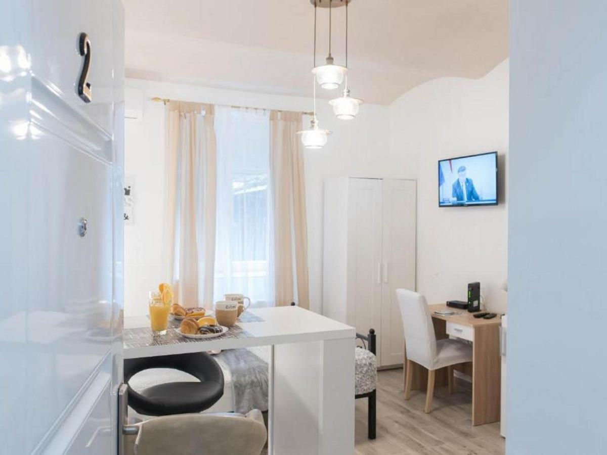 Apartments C-Enter Загреб Екстериор снимка
